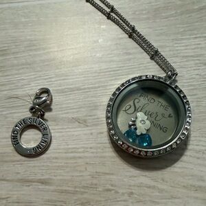 Origami Owl Silver Lining Necklace
